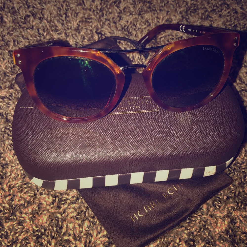 Henri Bendel Sunglasses